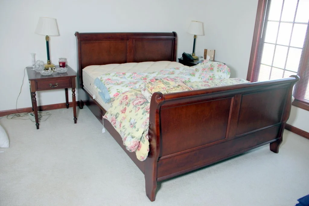 1 of 5 Queen Bedroom Sets