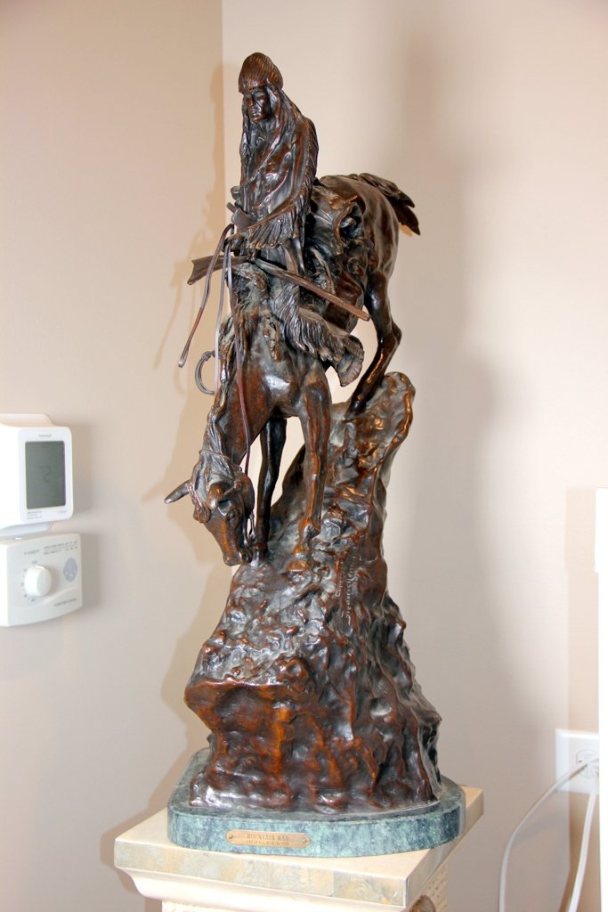 
Remington Bronze "Mountain Man"
