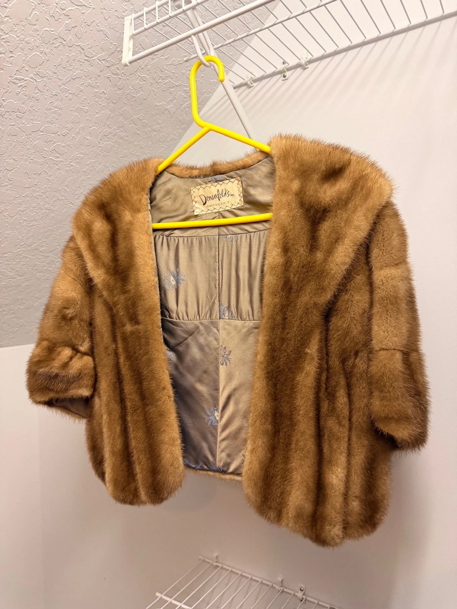 Vintage Donenfeld's brown fur short jacket