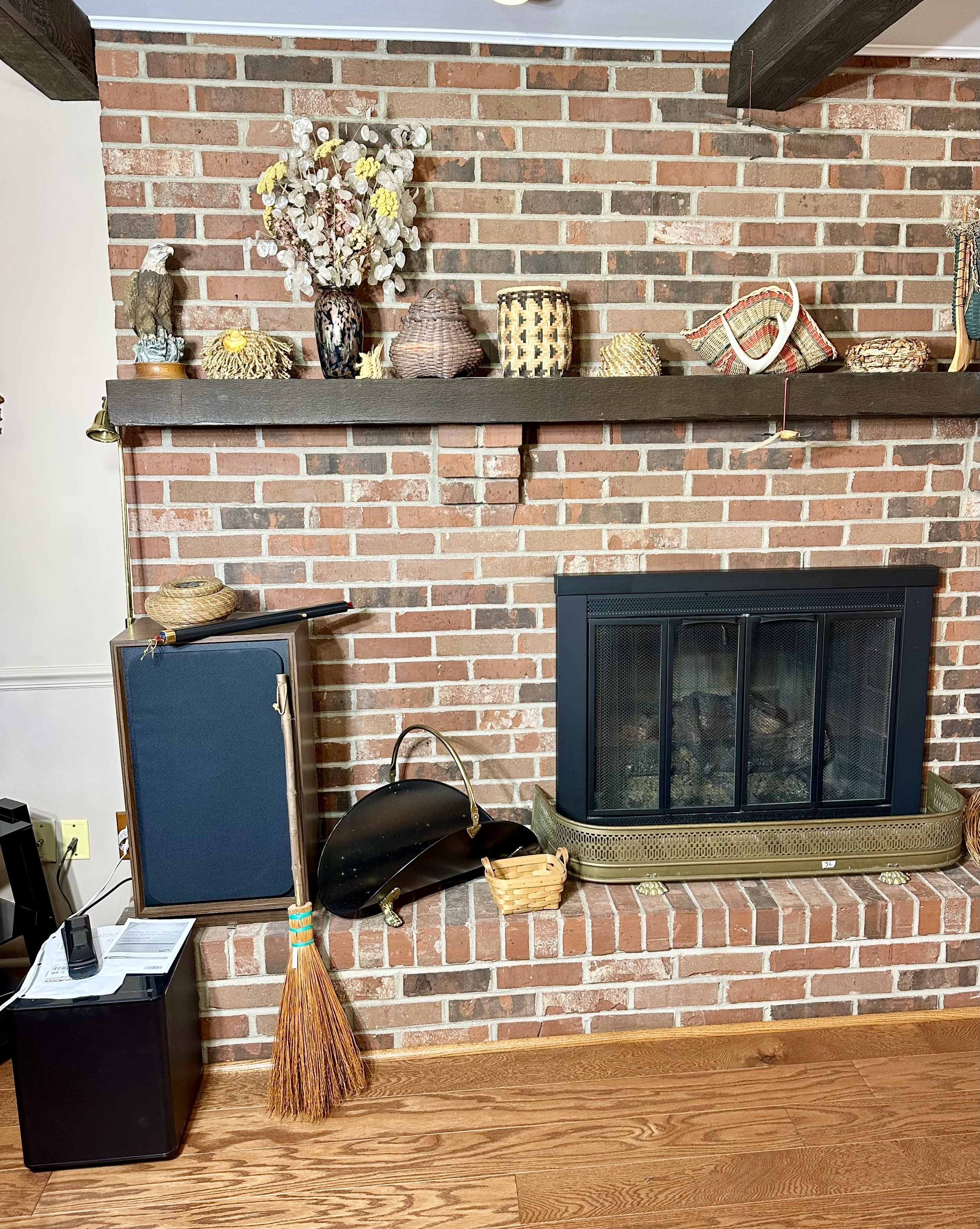 speakers, home decor, woven baskets