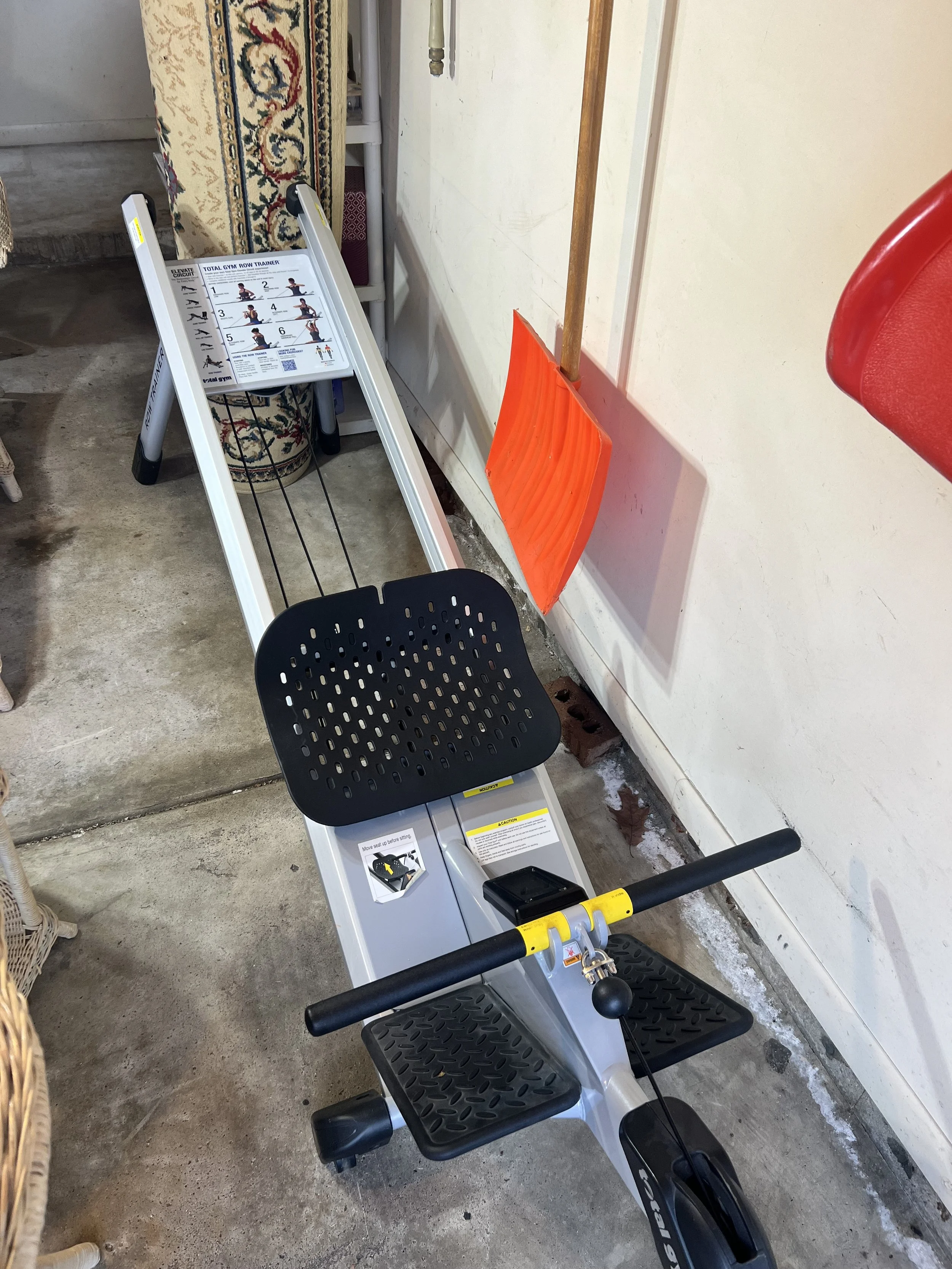 Exercise Equipment: Total Gym Row Trainer 