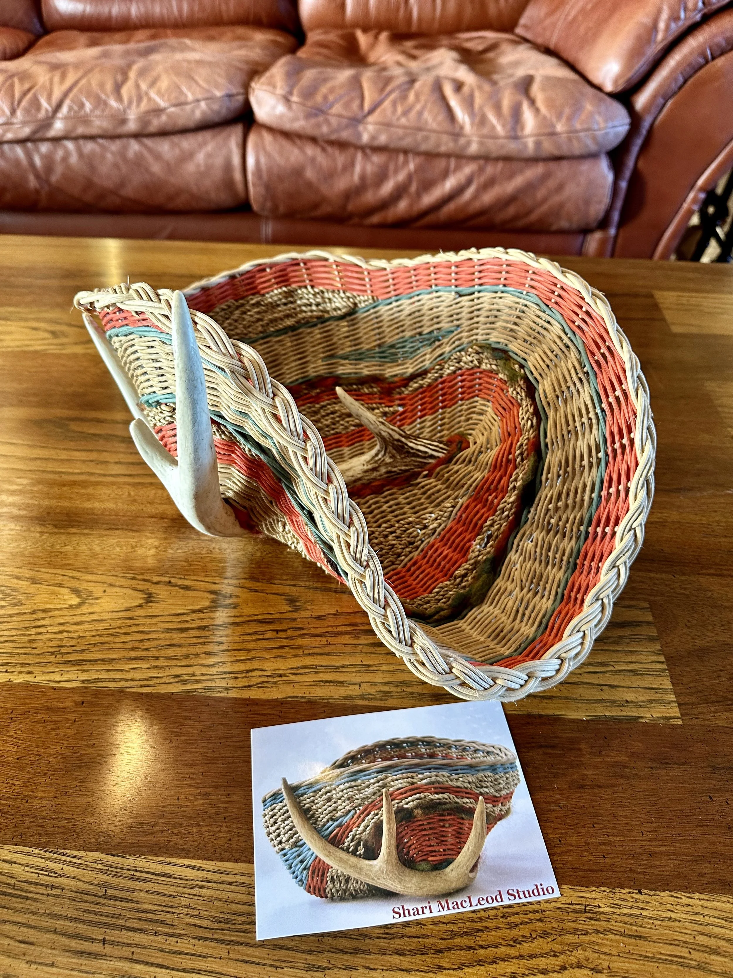 Four point antler basket