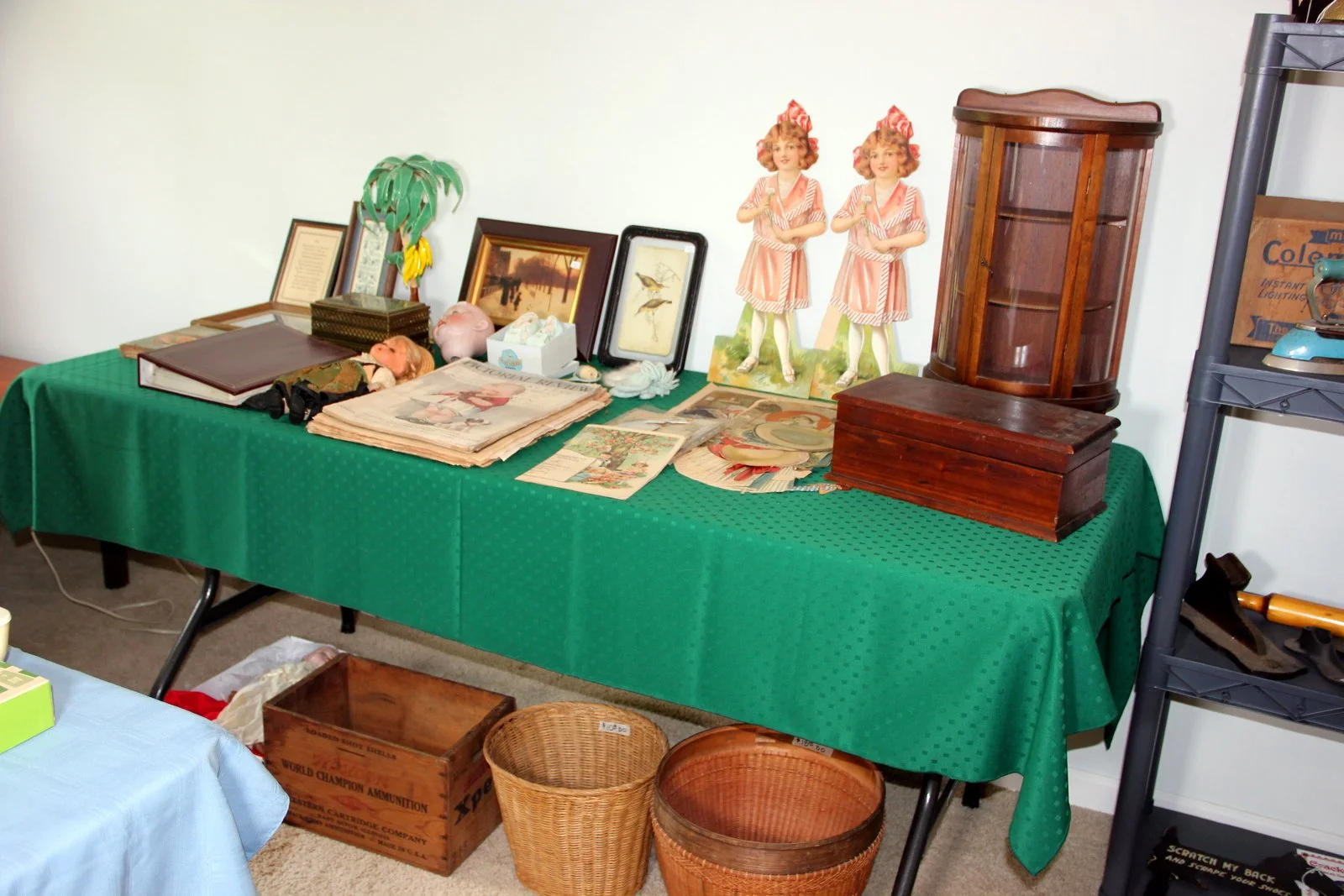 Dolls, Tabletop Curio