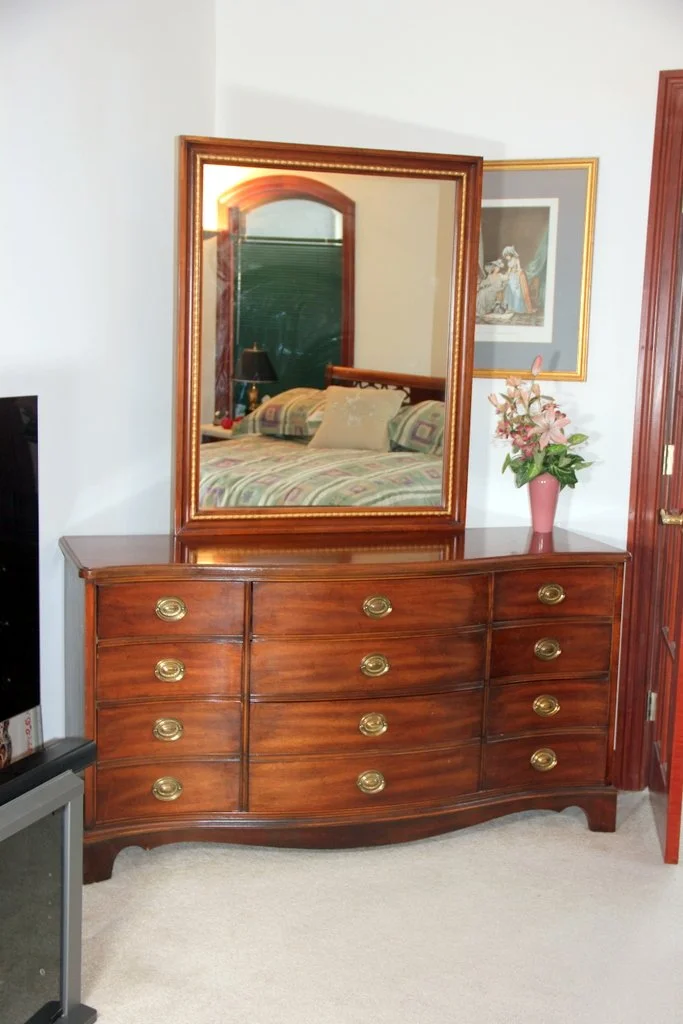 Dixie Dresser with Mirror