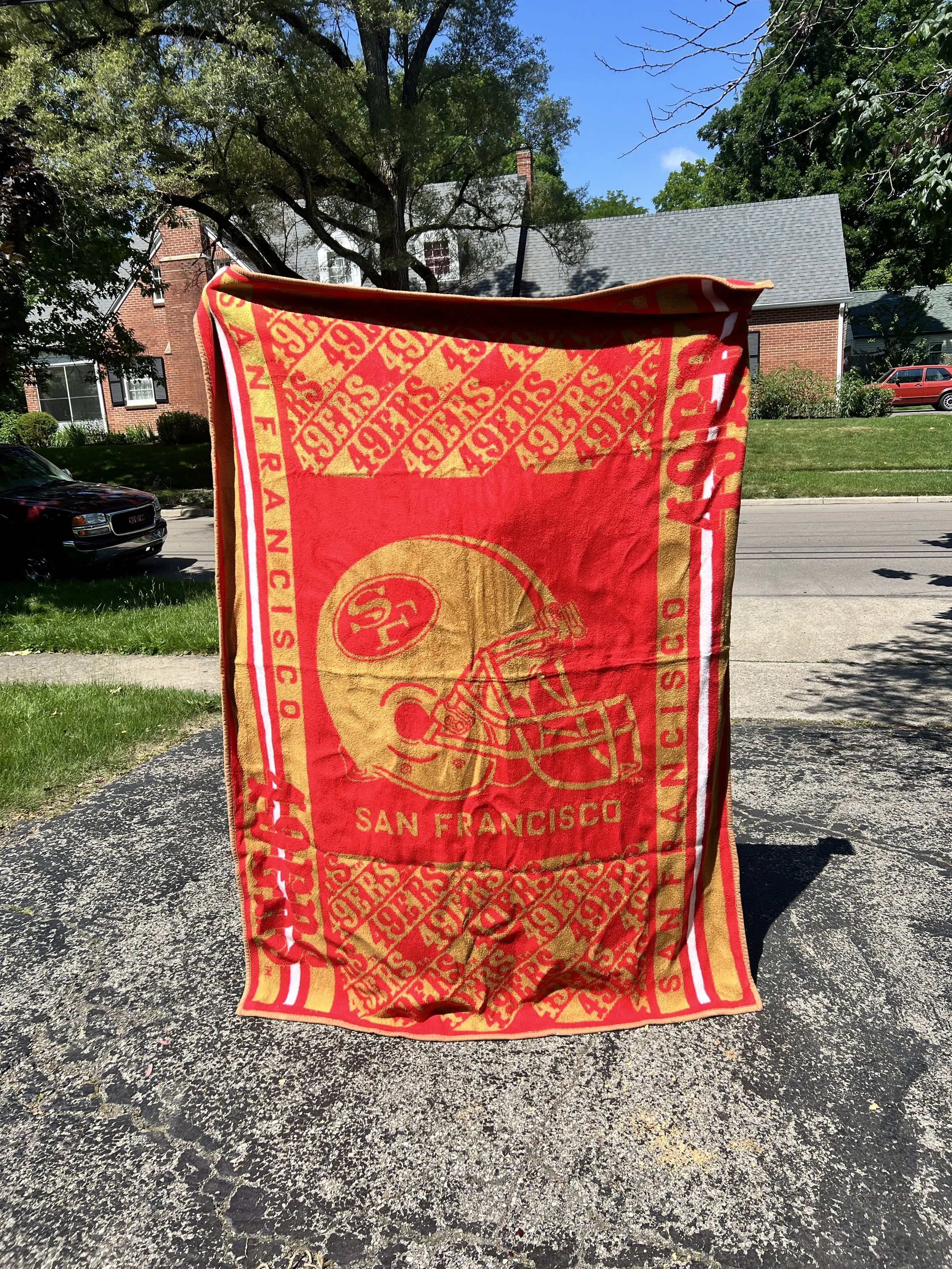 Vintage San Fransisco 49er's blanket