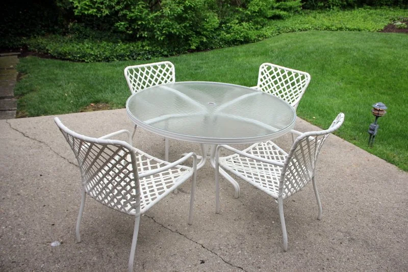 Patio Set with 4 Chairs
