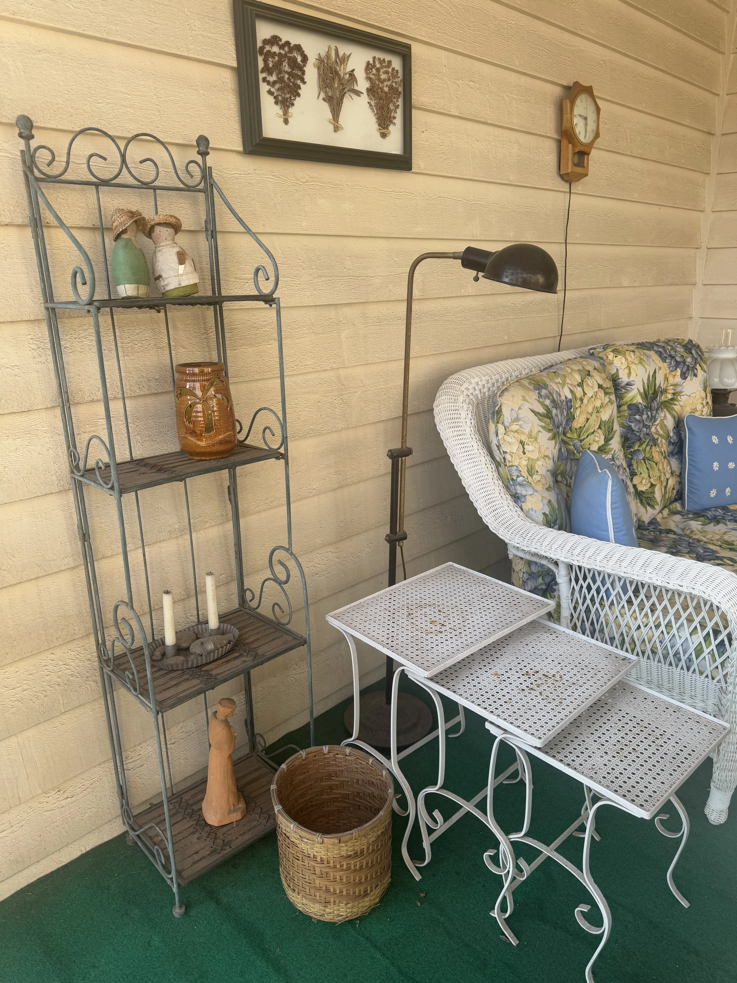 outdoor nesting tables and shelf