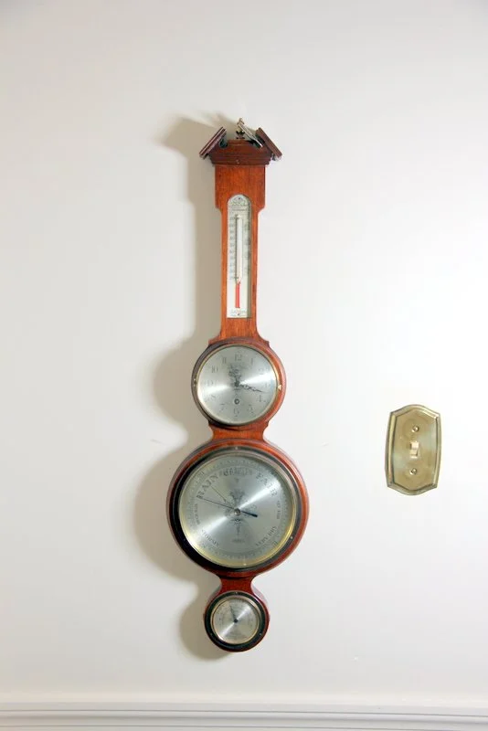 Salem Banjo Barometer / Clock