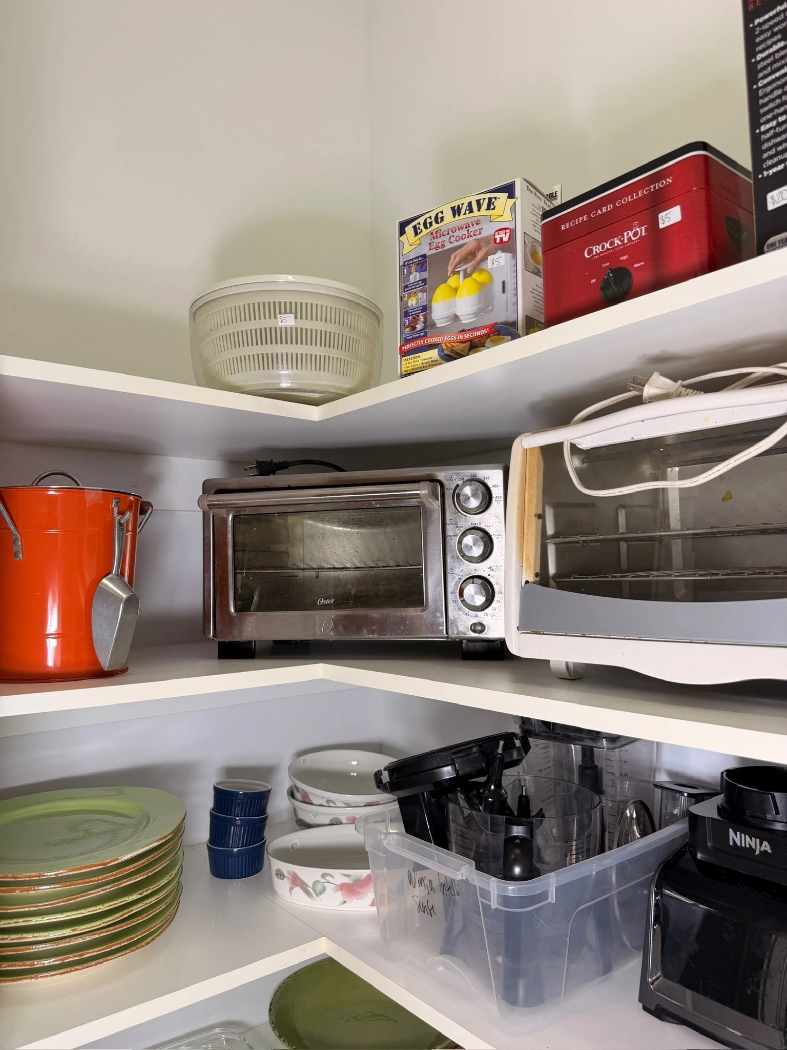 Toaster ovens, ice bucket, salad spinner, Vietri Italian Dinner plates