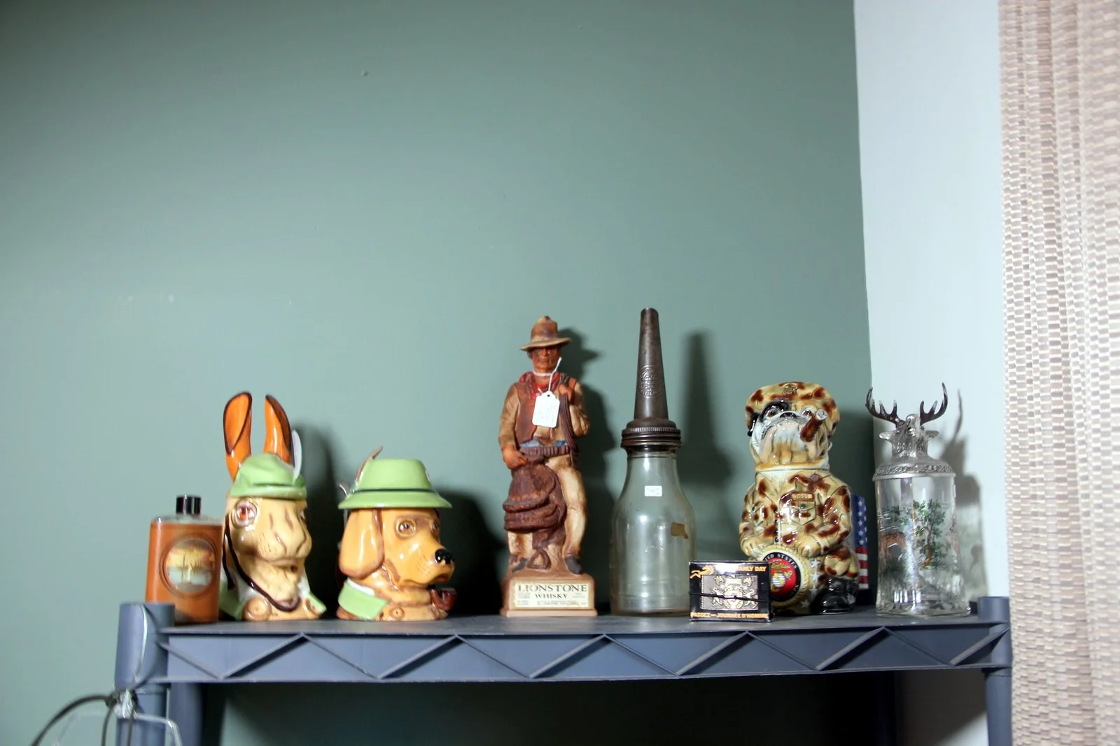 Rabbit & Dog Steins, Master Oil Bottle
