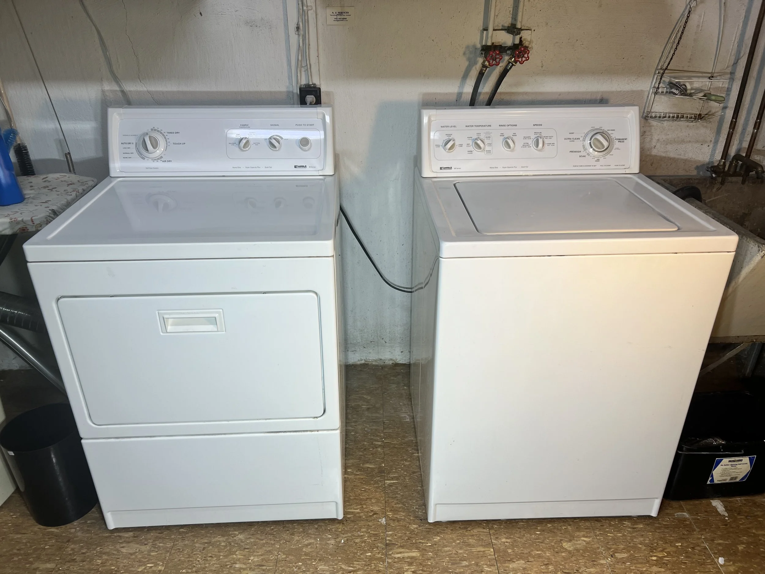 Kenmore Series 80 heavy-duty washer and matching Kenmore Series 90 dryer