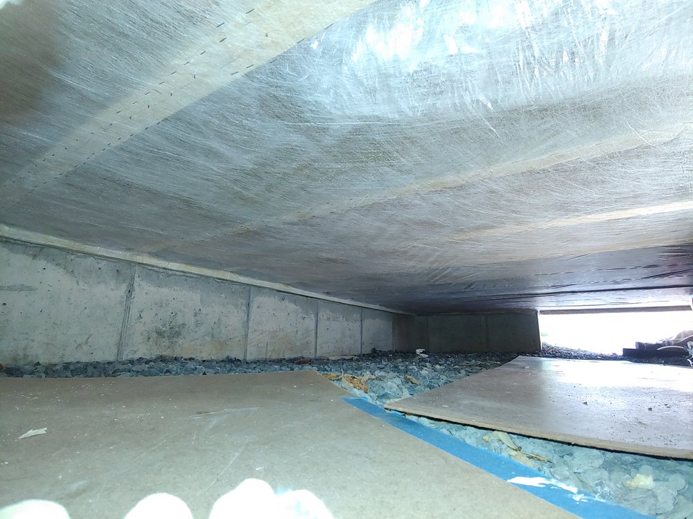 Exposed Crawl Space With Block Foundation