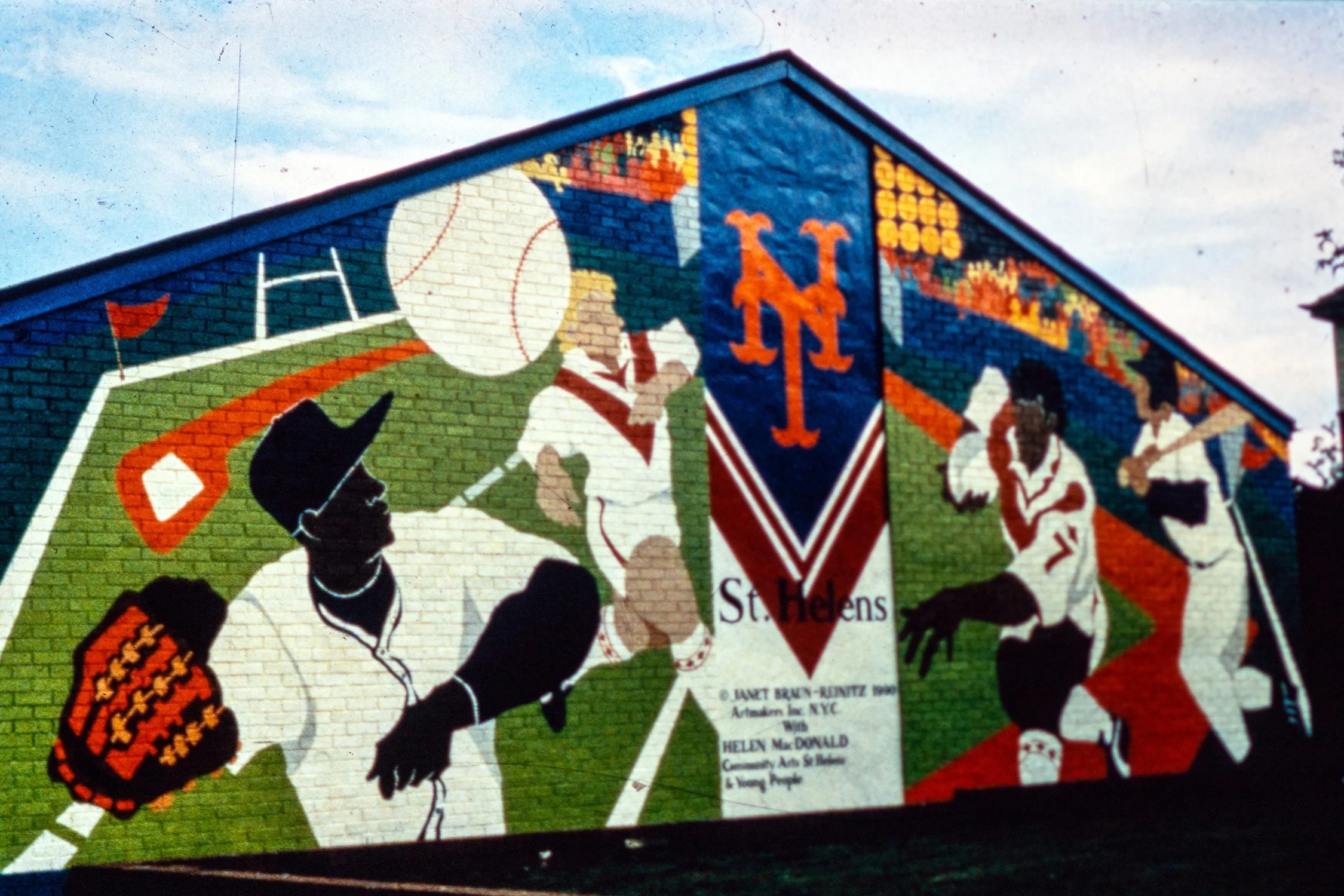 SAINTS/YANKEES MURAL