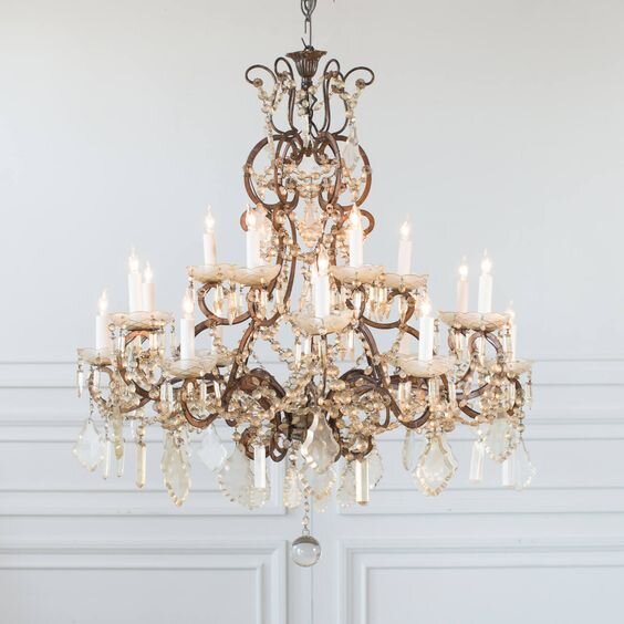 Chandelier Cleaning The Brilliant, How To Clean Antique Chandelier