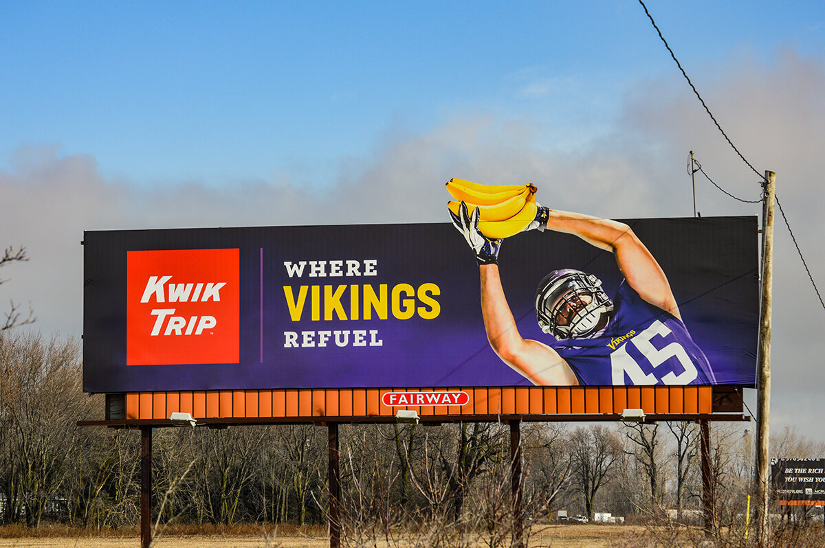 Kwik-Trip-Vikings-bananas.jpg