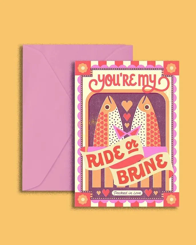 Do you prefer your sardines in a tin, or on a design only? 🤪 Apparently they&rsquo;re very good for you, but also very fun to use in a design! 

We&rsquo;d buy anything from @fishwive - the packaging is a 10/10. 

Which colorway would you pick?!

Jo