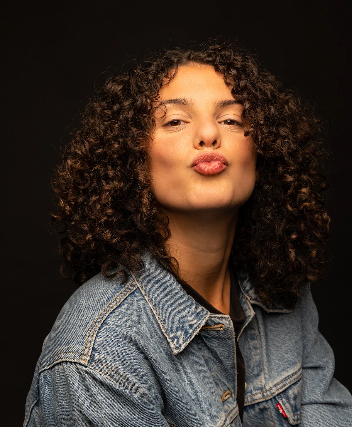  Lauren Hurry portrait in Charlottetown, PEI. Portrait photography by Stewart MacLean. (Wanderingstew) 
