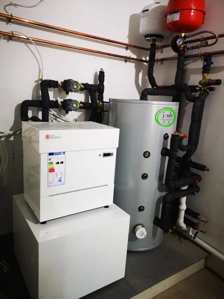 Kensa Shoe Box Ground Source Heat Pump Total Renewable Solutions