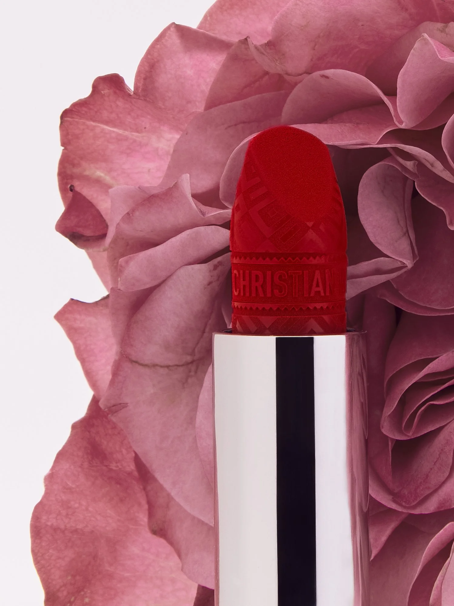 250512_DIOR-BEAUTY33985-Enhanced-SR 1.jpg