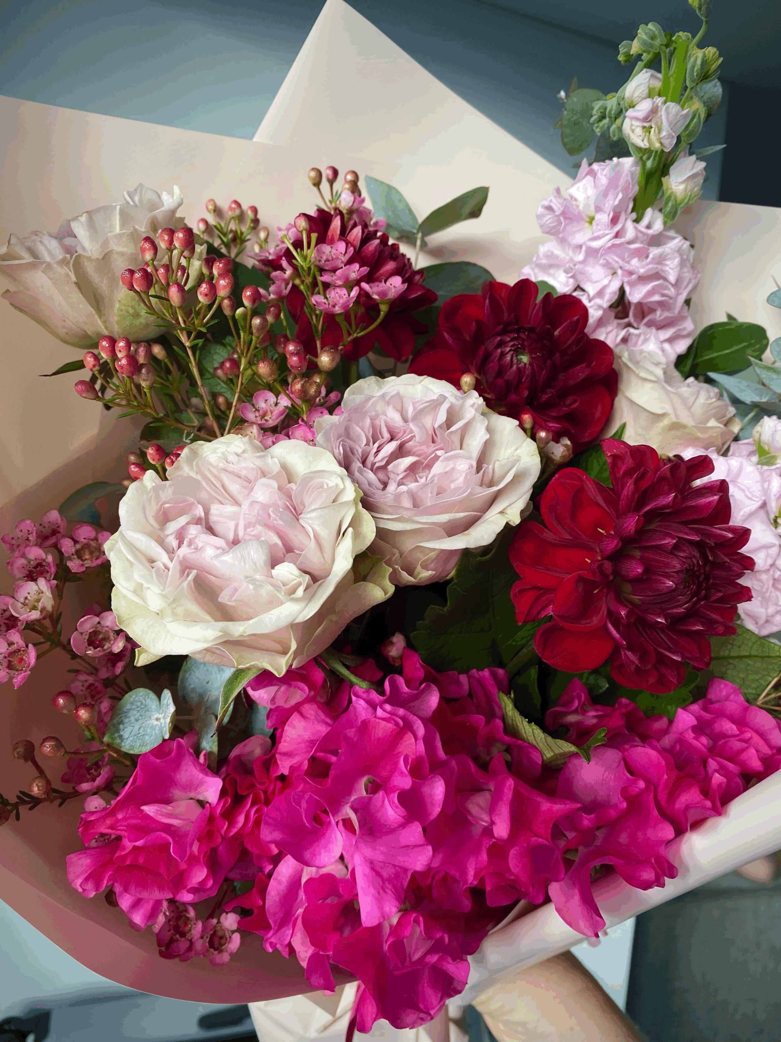 These superb flowers from my girlfriend Viv brightened my day and made the apartment feel livable again