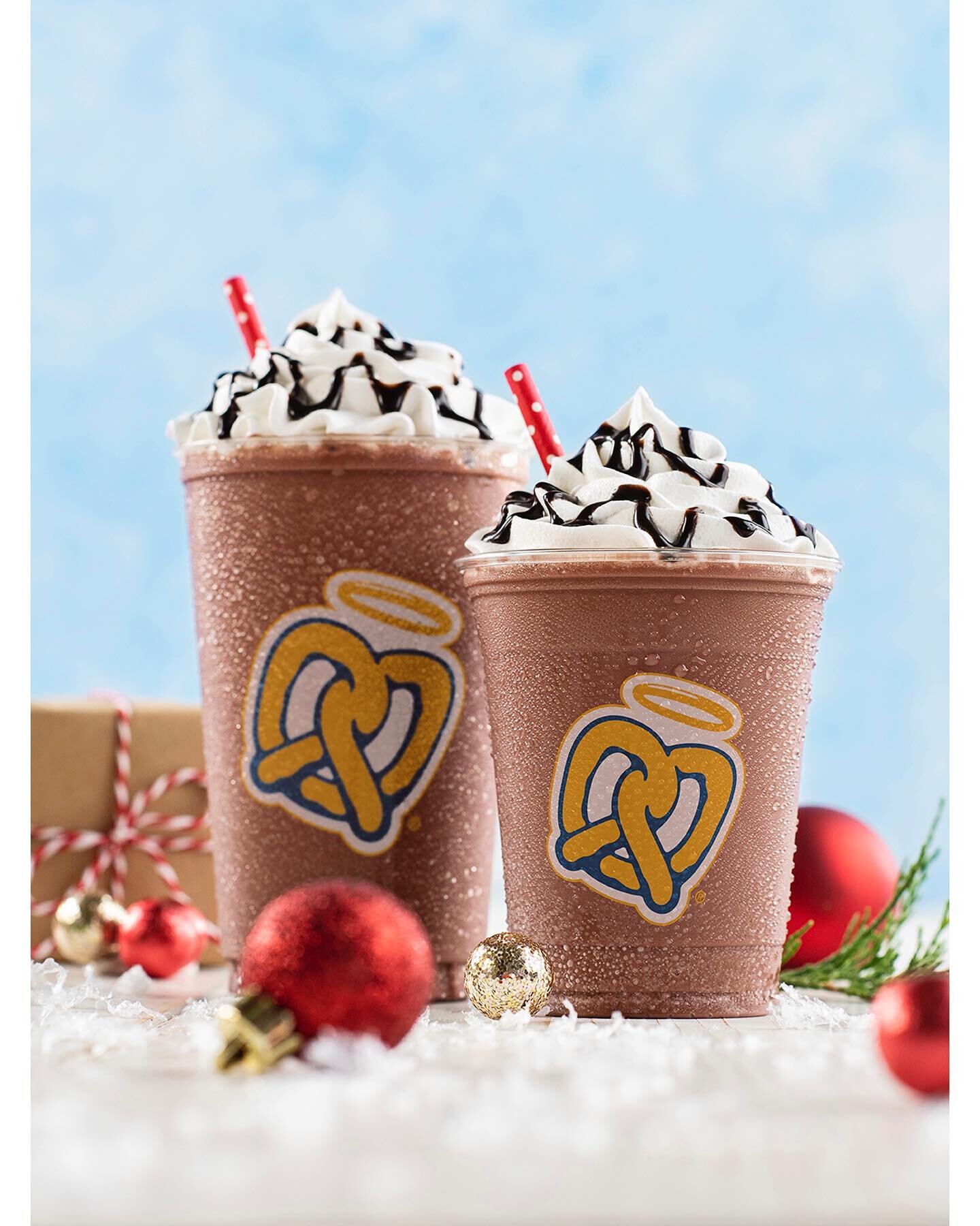 Introducing &ldquo;Hot Chocolate Frost&rdquo; &mdash; this week marks the launch of a brand new product and a new campaign of images I helped create for @auntieannespretzels. Get them while they&rsquo;re cold &mdash; in stores now through the holiday