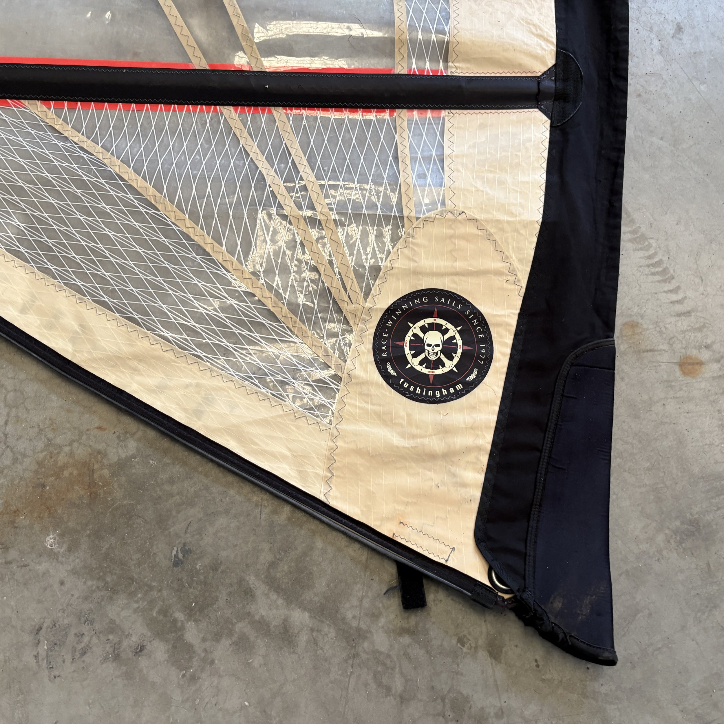 Tushingham Vulcan 4.5m sail Bigsurf Windsurf Shop 5.JPG