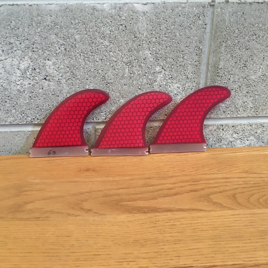 Bigsurf Futures Thruster Fin Set Red 2.jpeg