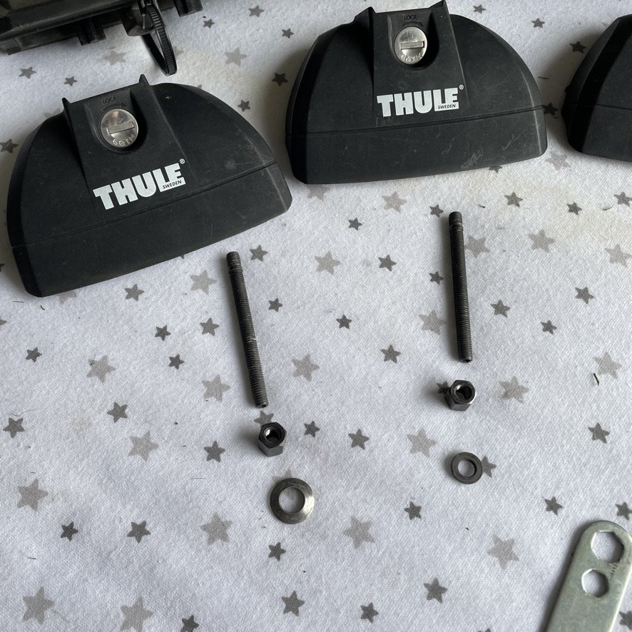 2017 VW Amarok Thule Roof Rack 5.jpeg