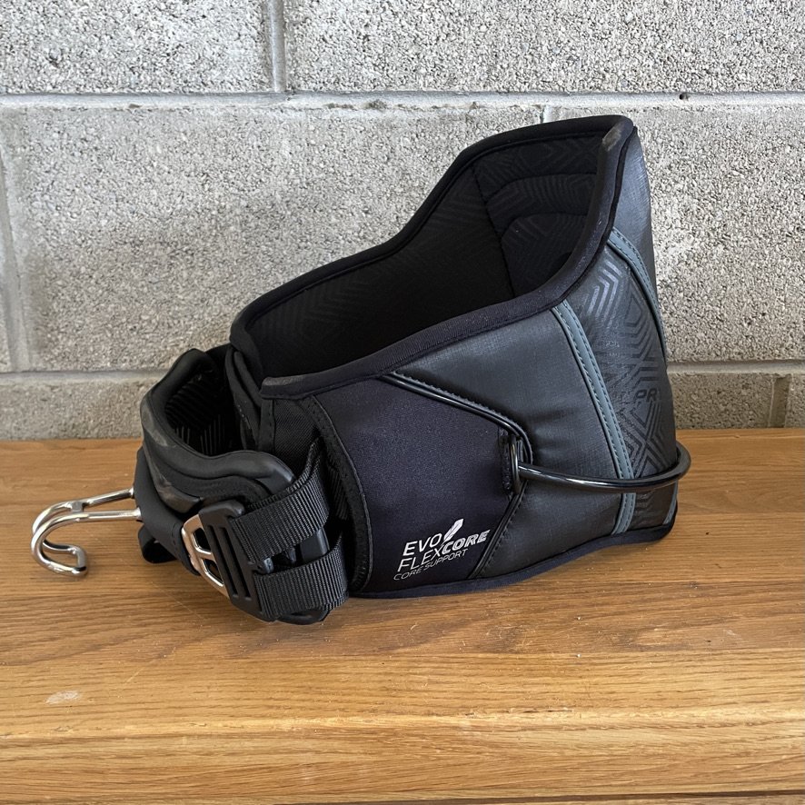 Neilpryde Evo Harness Large at Bigsurf 8.jpeg