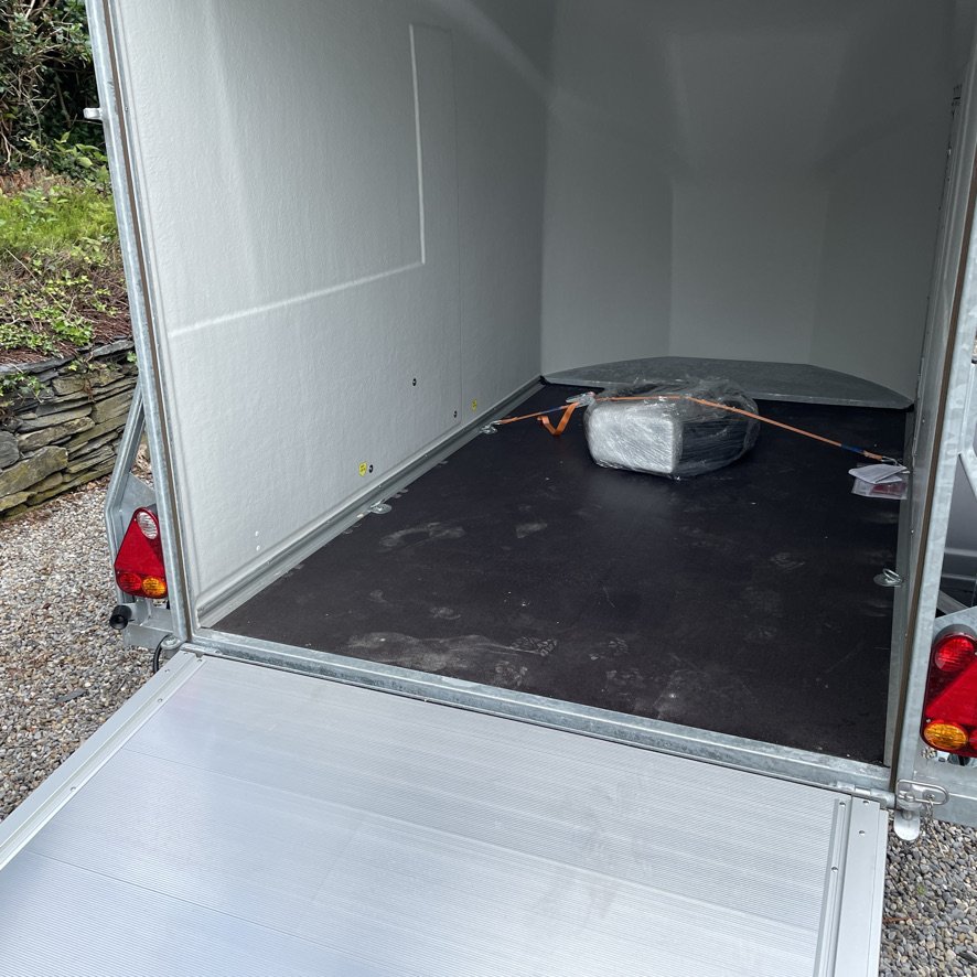 Debon Cargo 1300 Trailer at Bigsurf 23.jpeg