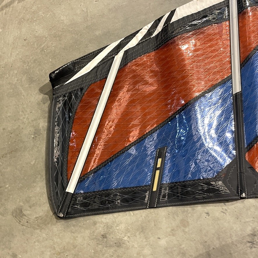 Gaastra Manic 5.8m at Bigsurf Surf Shop 2.jpeg