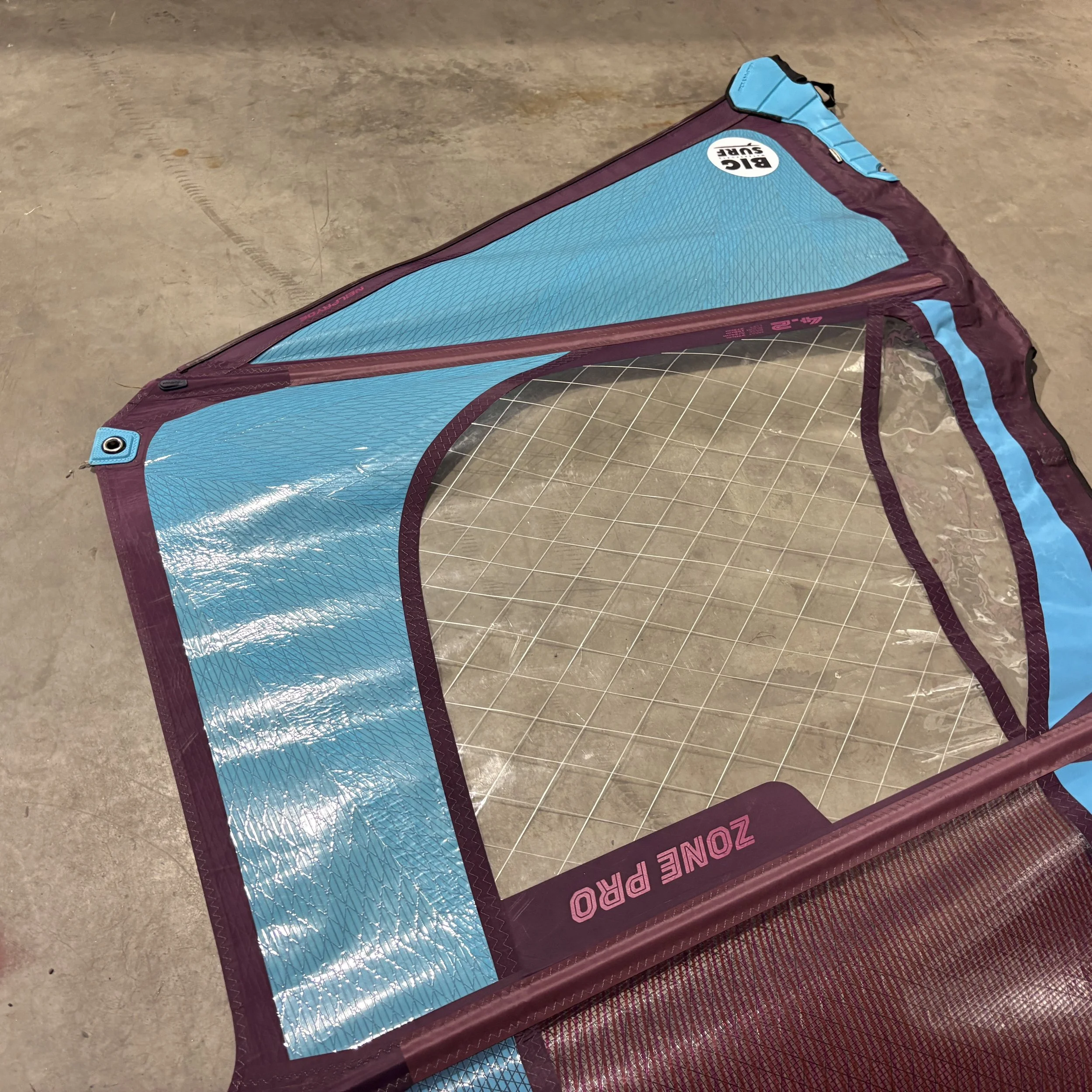 USED Neilpryde Zone 4.2m at Bigsurf Windsurf Shop11.JPG