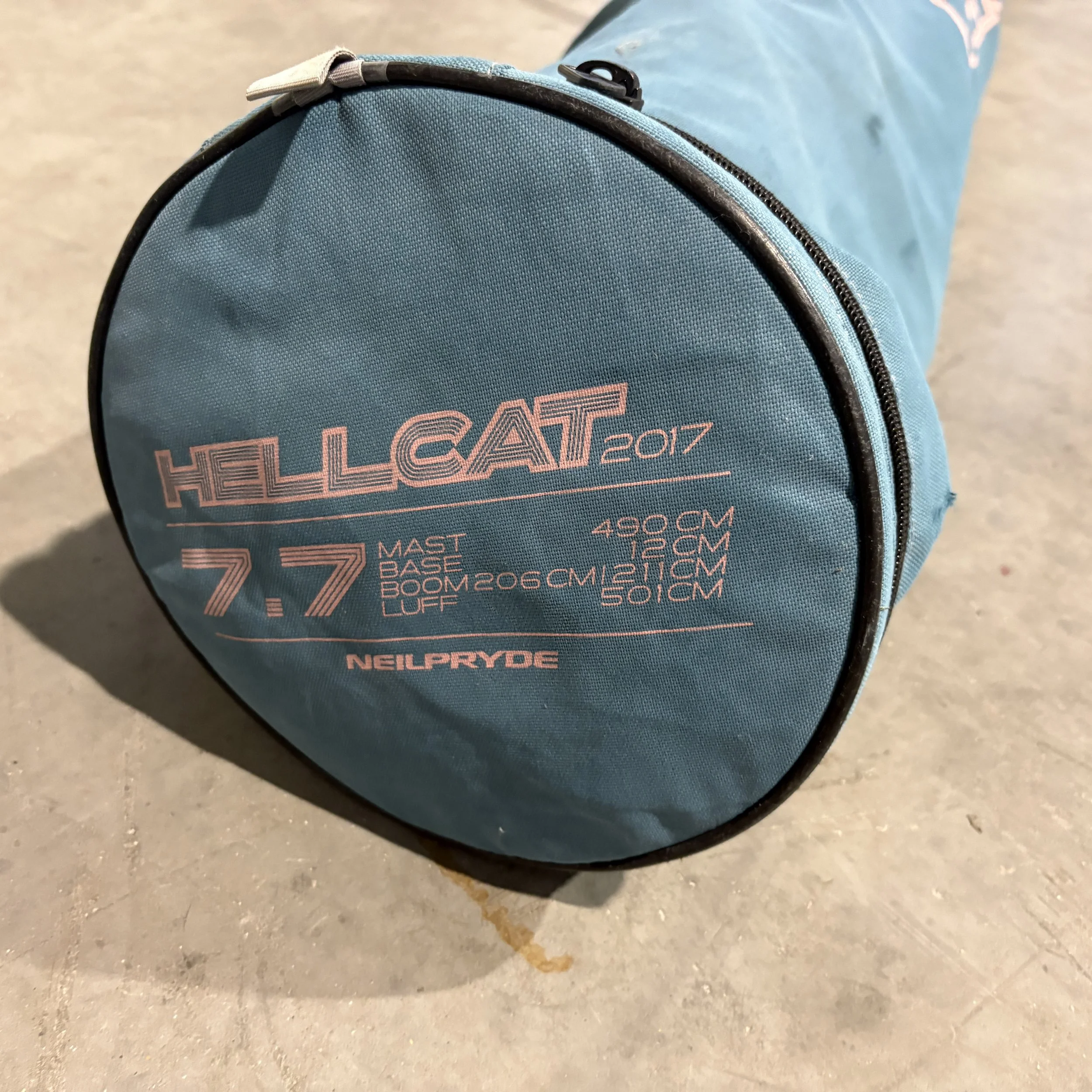 USED Neilpryde Hellcat 7.7m at BIgsurf Surf Shop 2.JPG