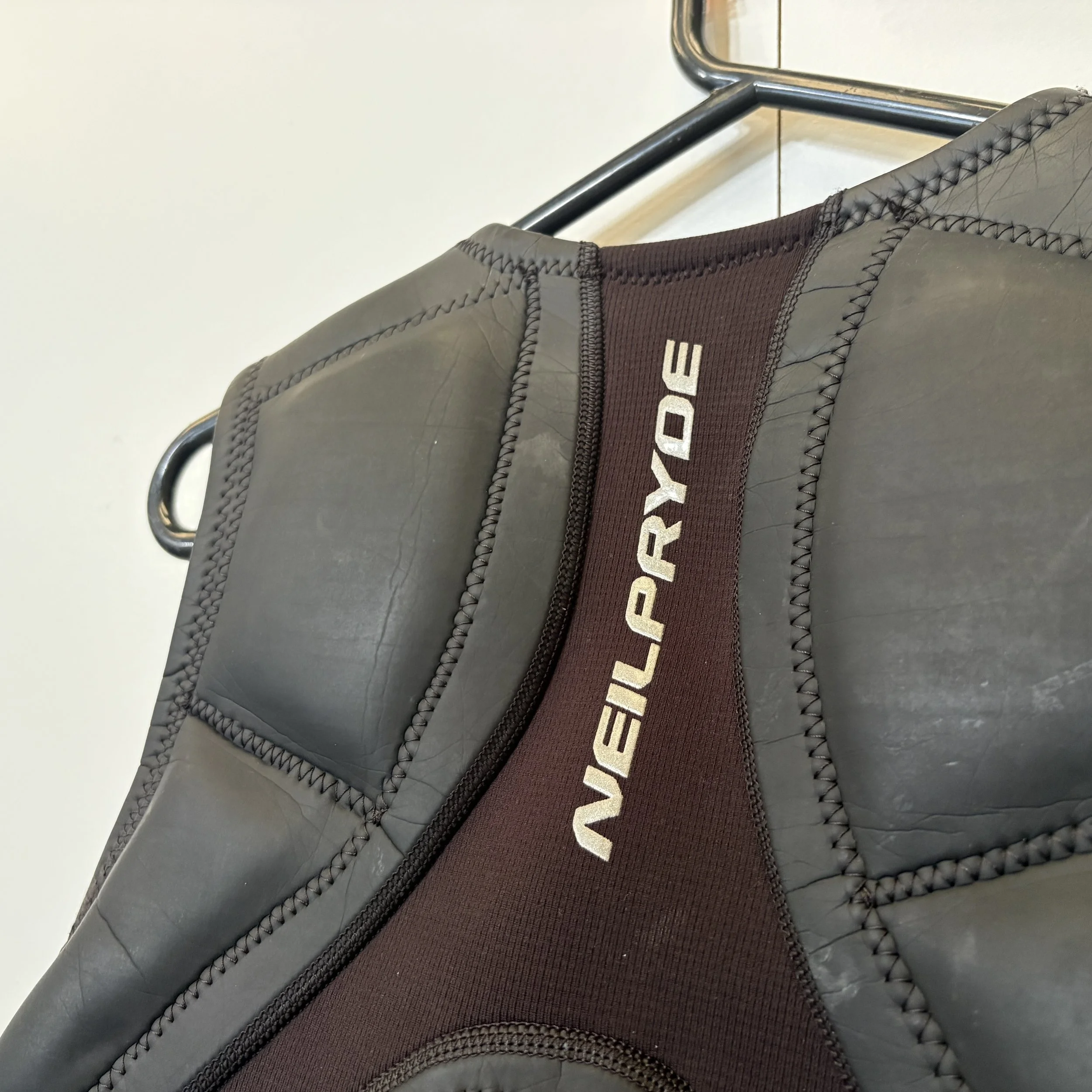 Neilpryde Combat Impact Vest Large at Bigsurf 9.JPG