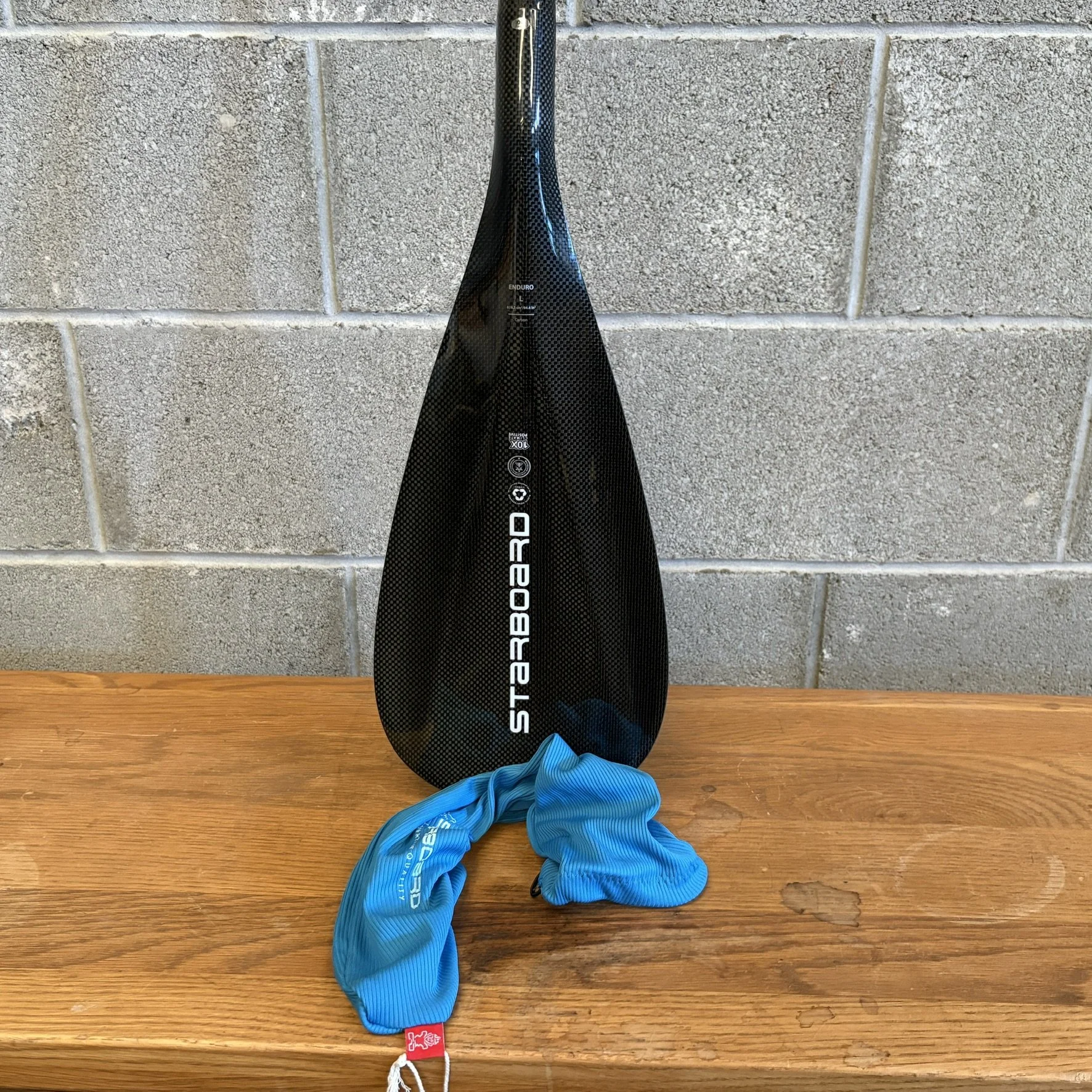 Starboard Enduro Large 2-Piece Carbon SUP Paddle at Bigsurf 2.jpeg