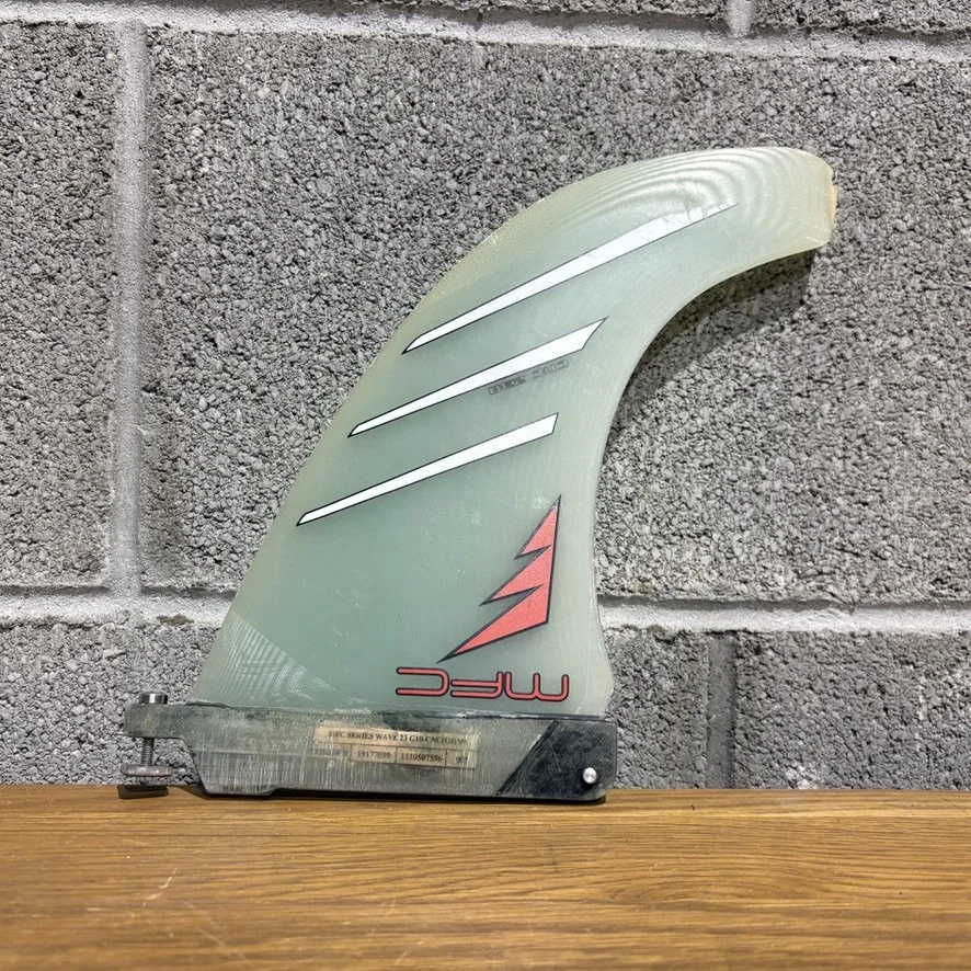 USED MFC 23cm US-Box Fin at Bigsurf Windsurf Shop 4.jpeg