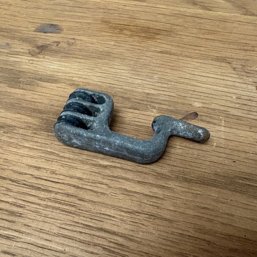 3 pulley hook at Bigsurf Windsurf Shop 2.jpeg
