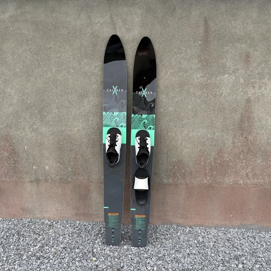 DEMO Radar X-Caliber Combo Double Waterskis (67")