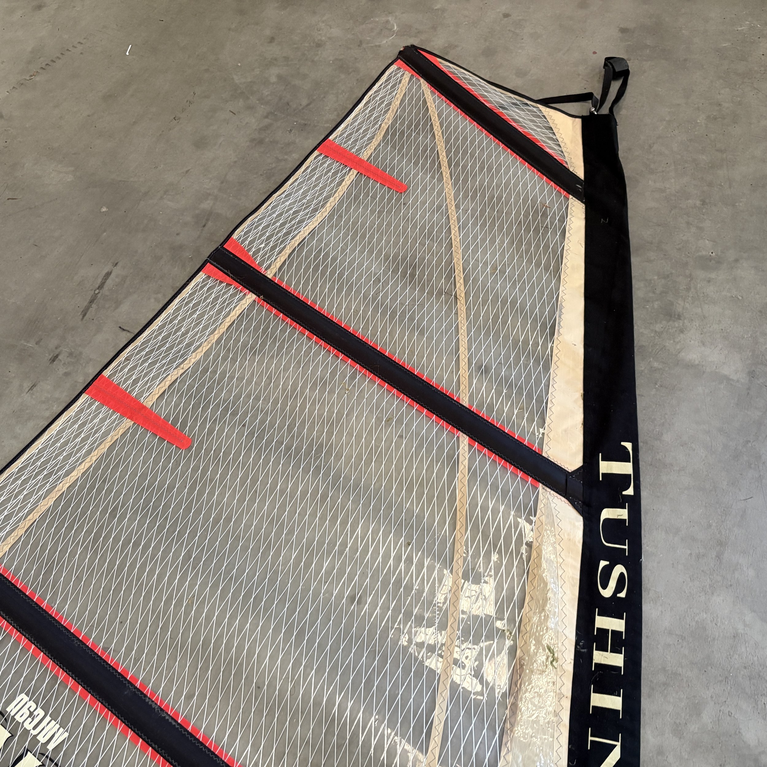 Tushingham Vulcan 4.5m sail Bigsurf Windsurf Shop 13.JPG