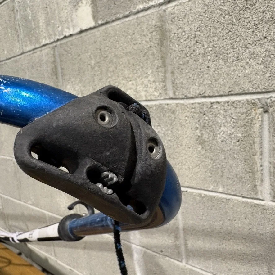 Chinook 165-227 Windsurf Boom at Bigsurf Windsurf Shop 3.jpeg