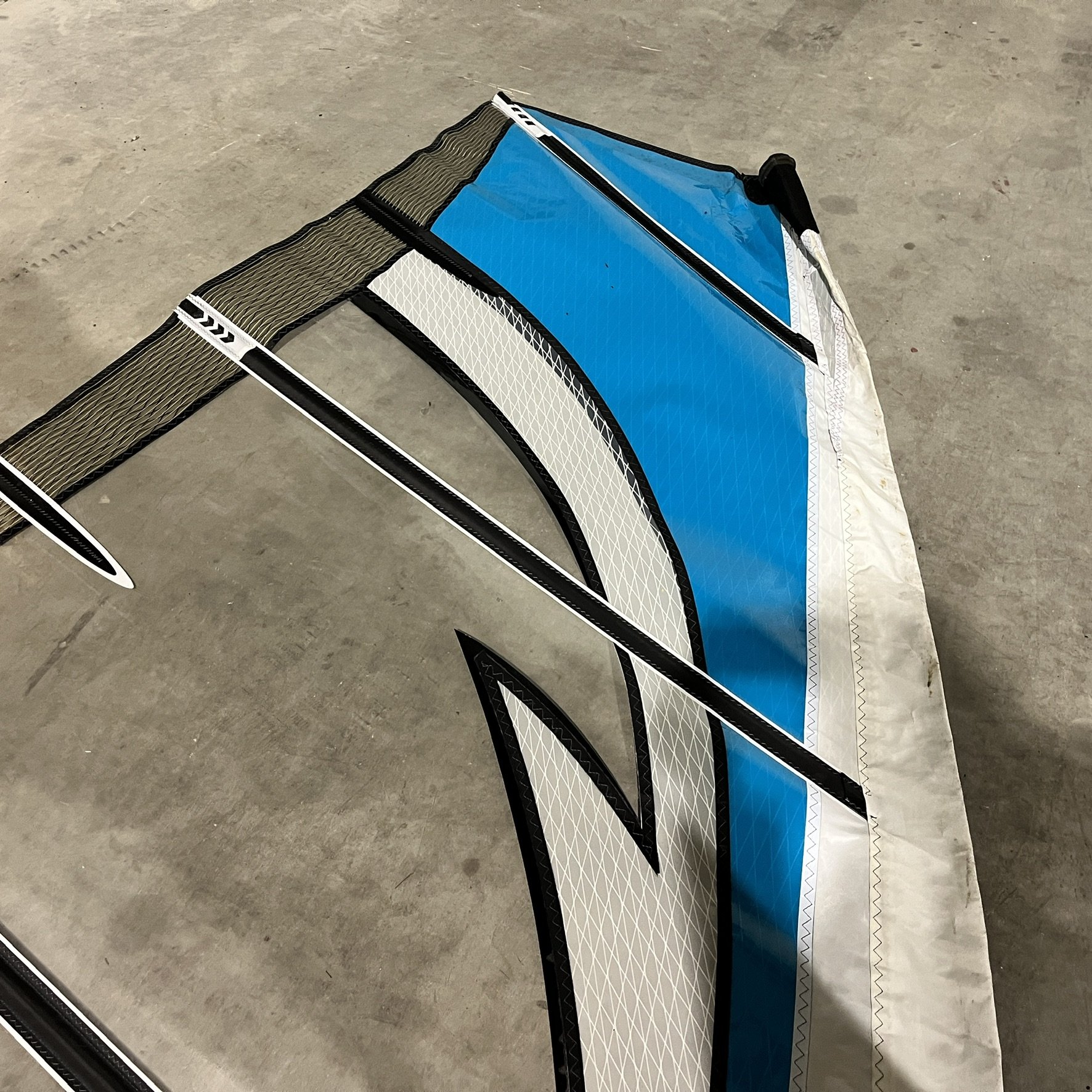 Tushingham Lightning 7m at Bigsurf Windsurf Shop 1.jpeg