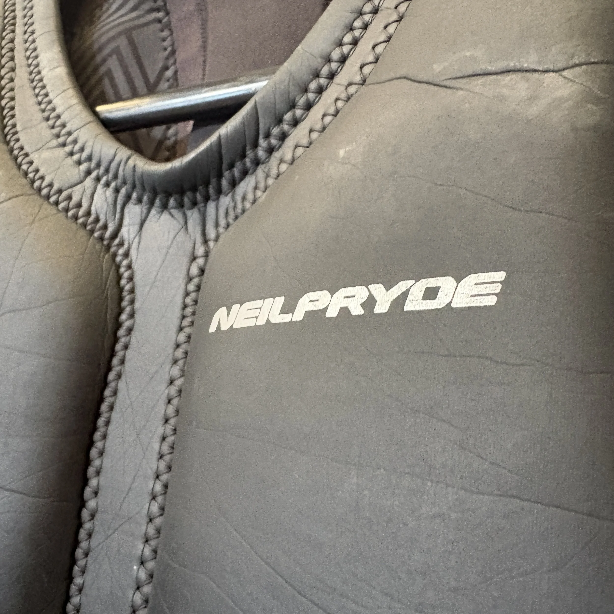 Neilpryde Combat Impact Vest Large at Bigsurf 3.JPG