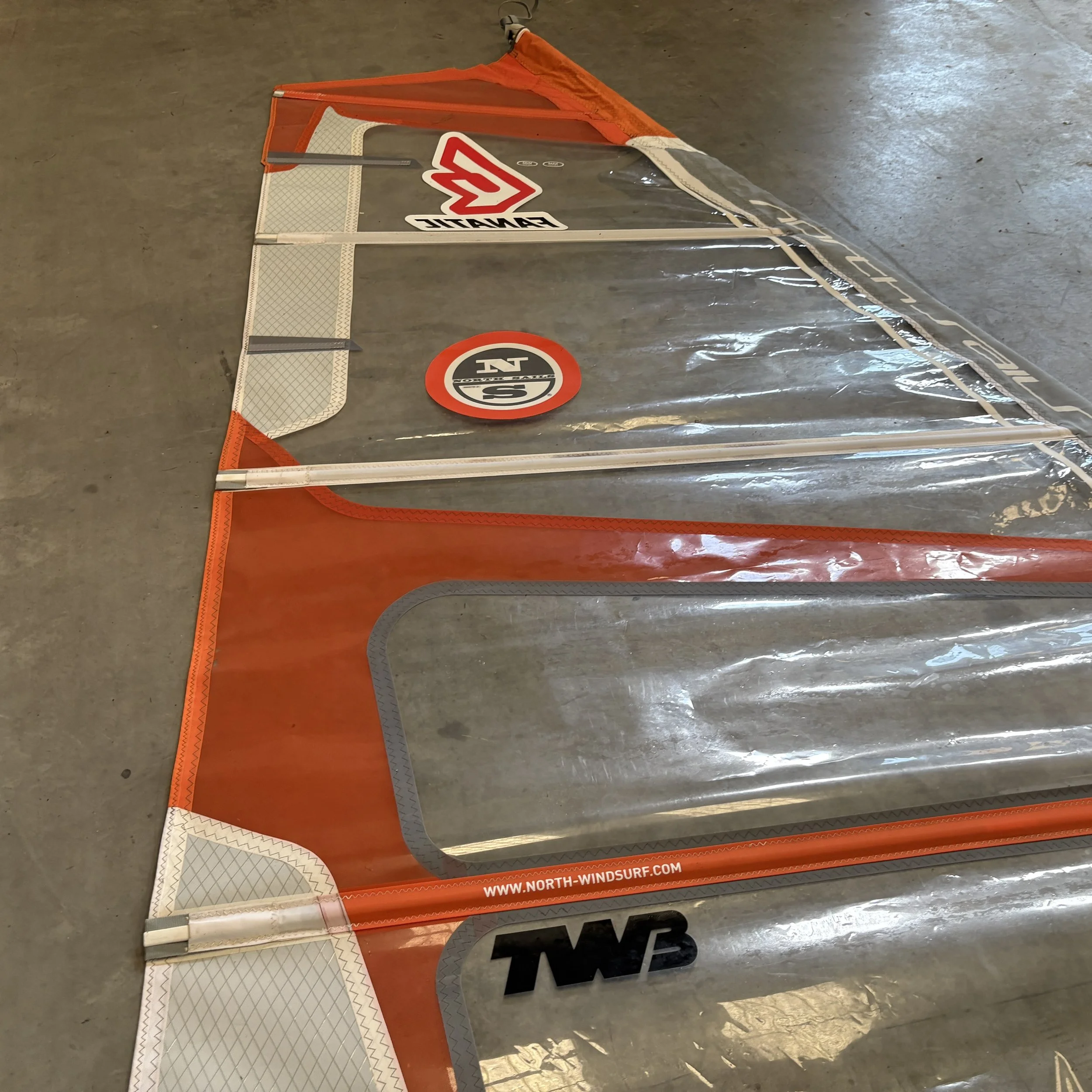 North Natural 6.2m at Bigsurf 7.JPG