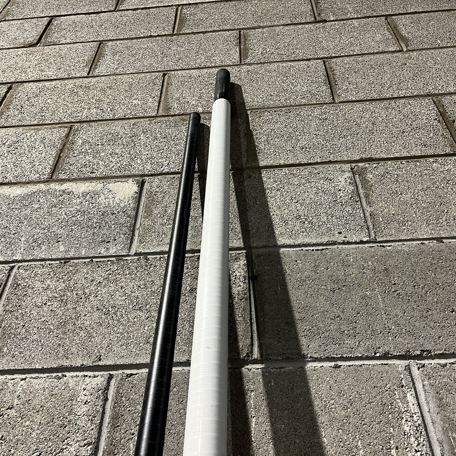 Tushingham SDM 460cm Carbon 75 Mast at Bigsurf 4.jpeg