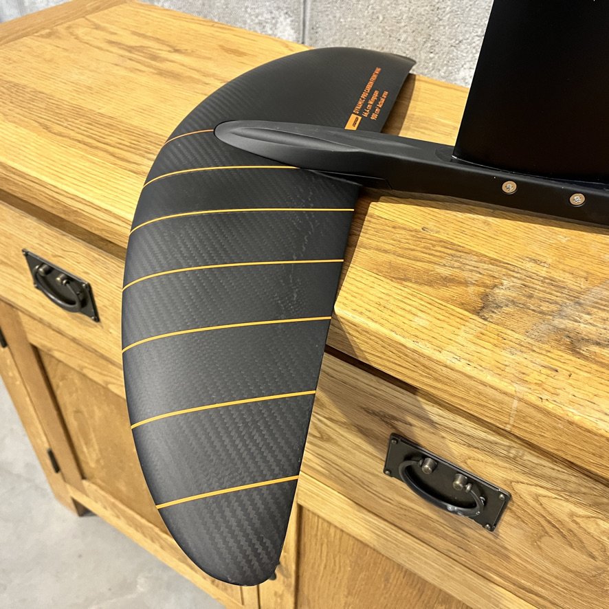 RRD Dynamic Pro Wing Foil at Bigsurf 19.jpeg