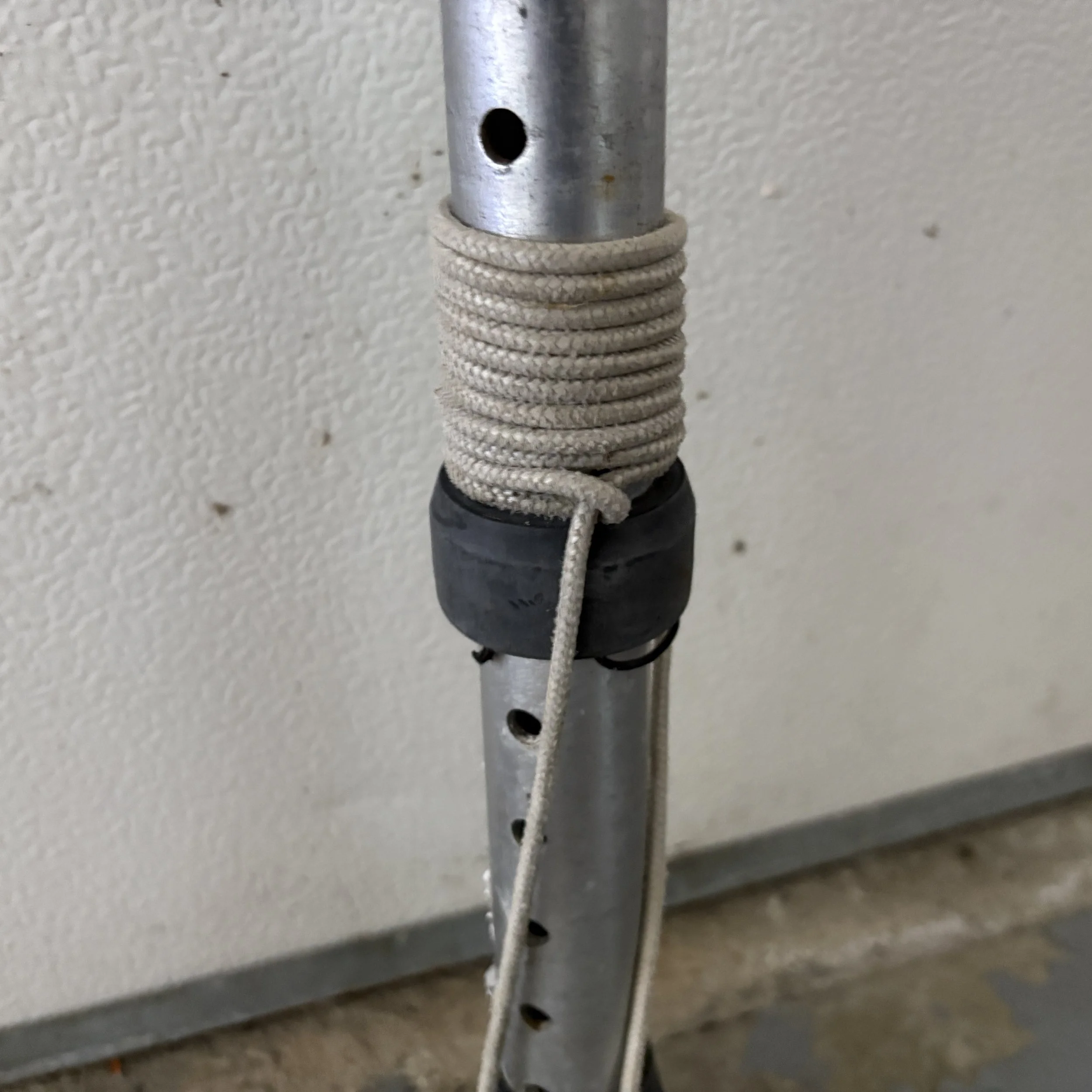 Radz 45cm RDM Mast Extension at Bigsurf windsurf shop 3.JPG