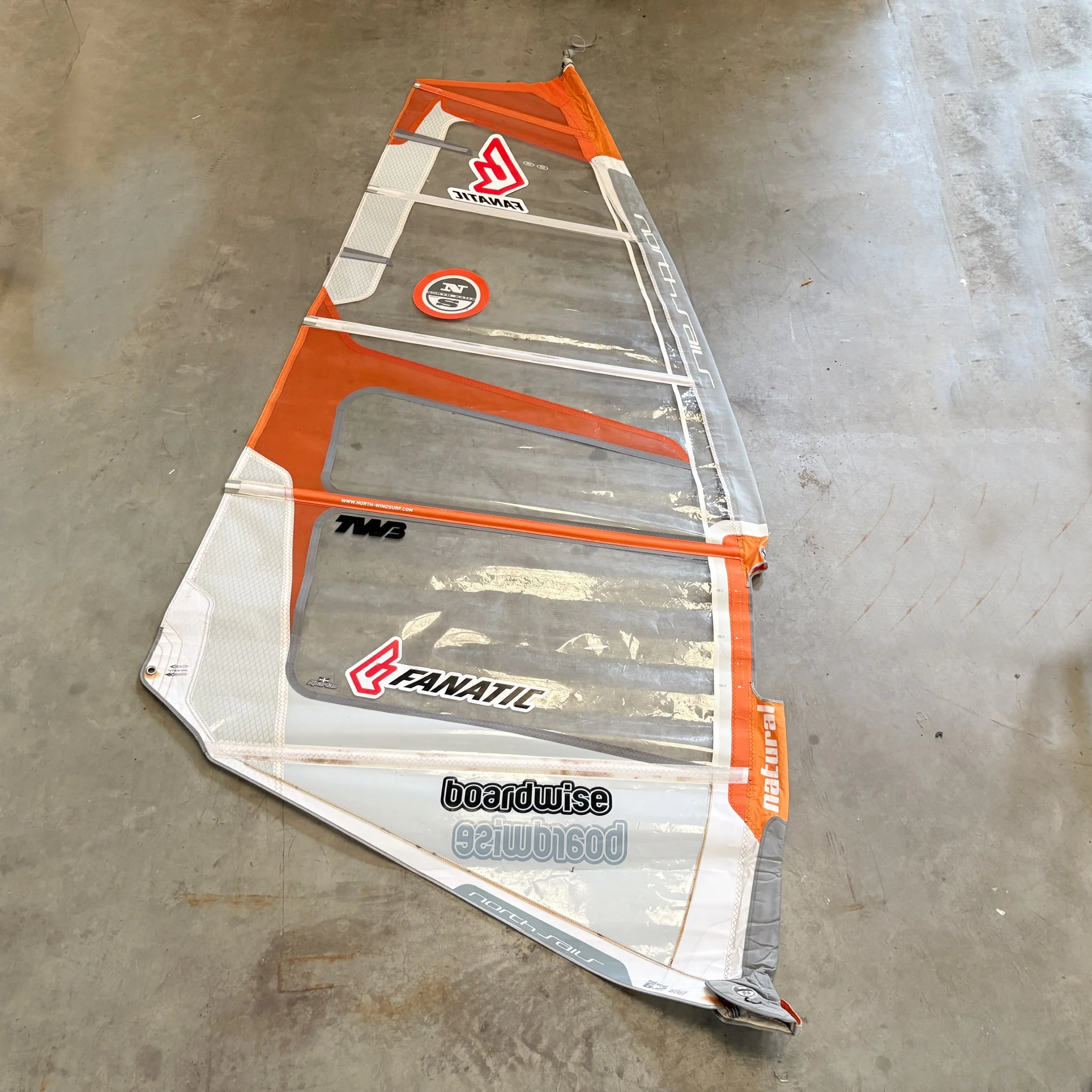 North Natural 6.2m at Bigsurf 222.jpg