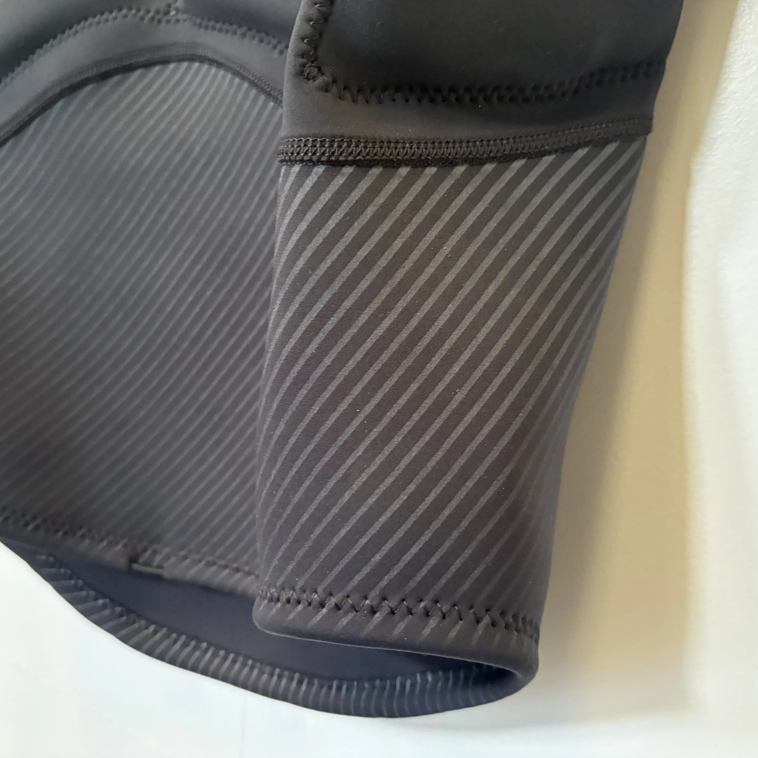 Neilpryde Combat Impact Vest Large at Bigsurf 5.JPG