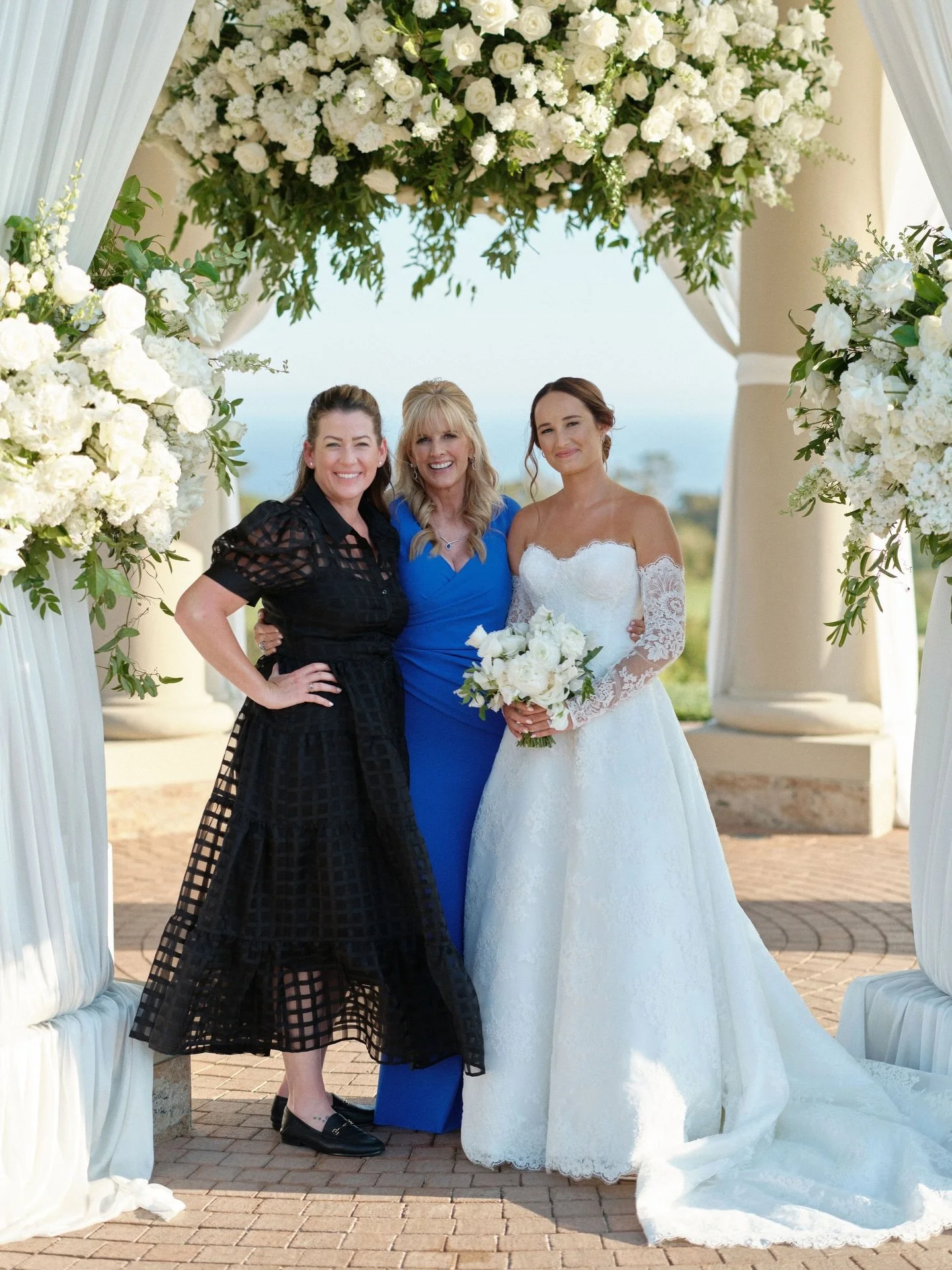 2025 the BTS version, and a love letter 💌 

This year took me so many places with so many beautiful people. I think I laughed and cried more than usual, this year I seemed to feel it all more deeply. 🤍

Being a planner is so woven into who I am it&