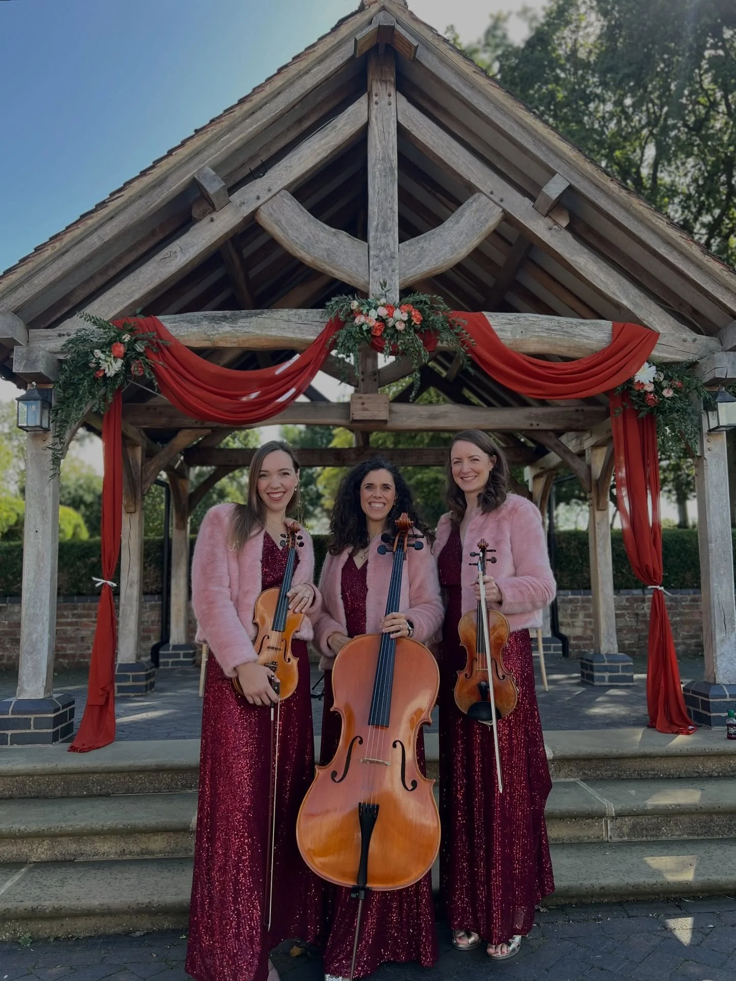 A perfect setting for live music 🎻✨
Our trio at Wethele Manor, soaking up the atmosphere before a beautiful wedding drinks reception.

#HaloStrings #WeddingStrings #StringTrio #LiveWeddingMusic #WetheleManor #LuxuryWedding #WeddingReceptionMusic #We